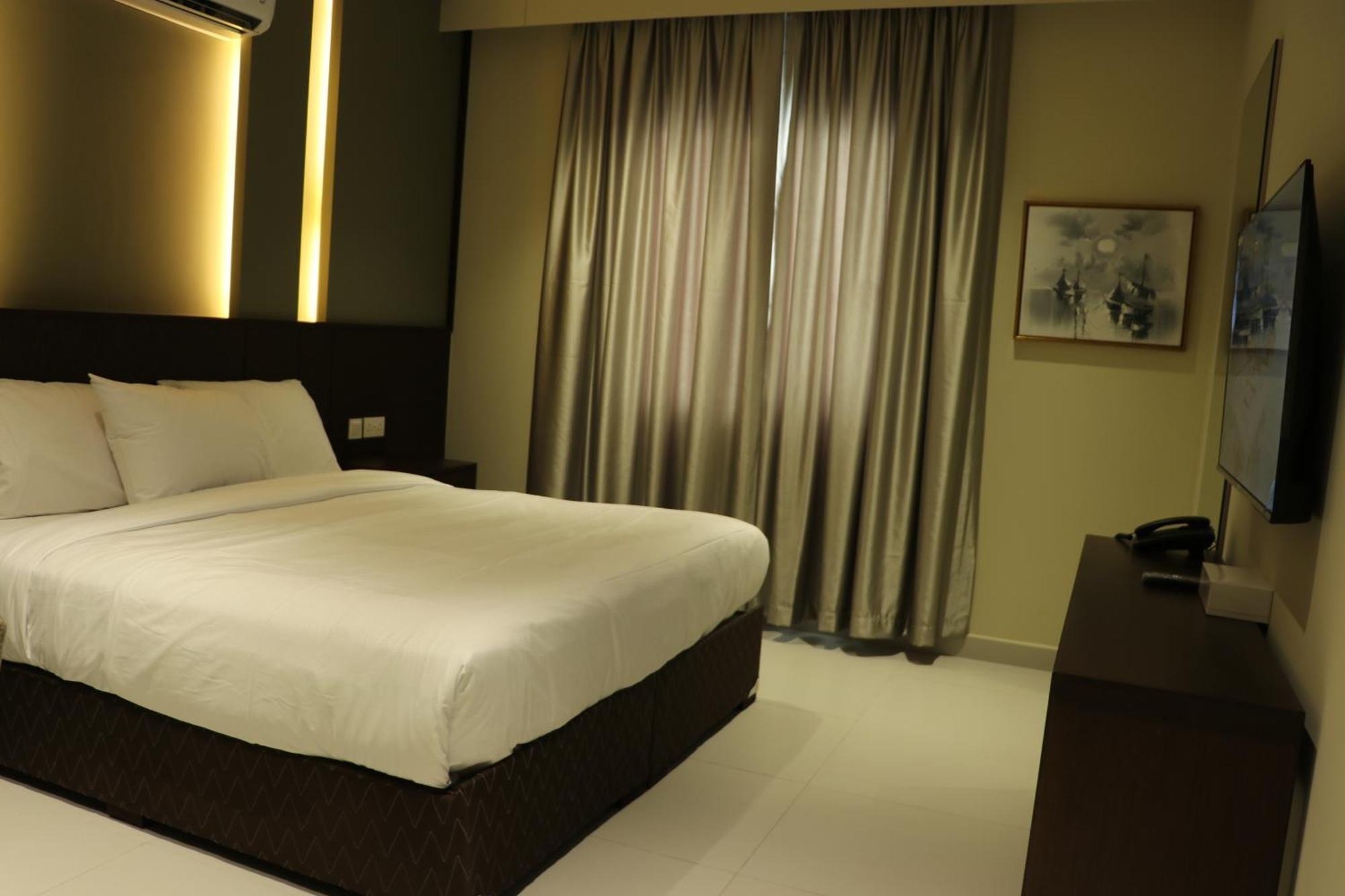 Jarzez Hotel Apartments Al Hail Seeb Extérieur photo