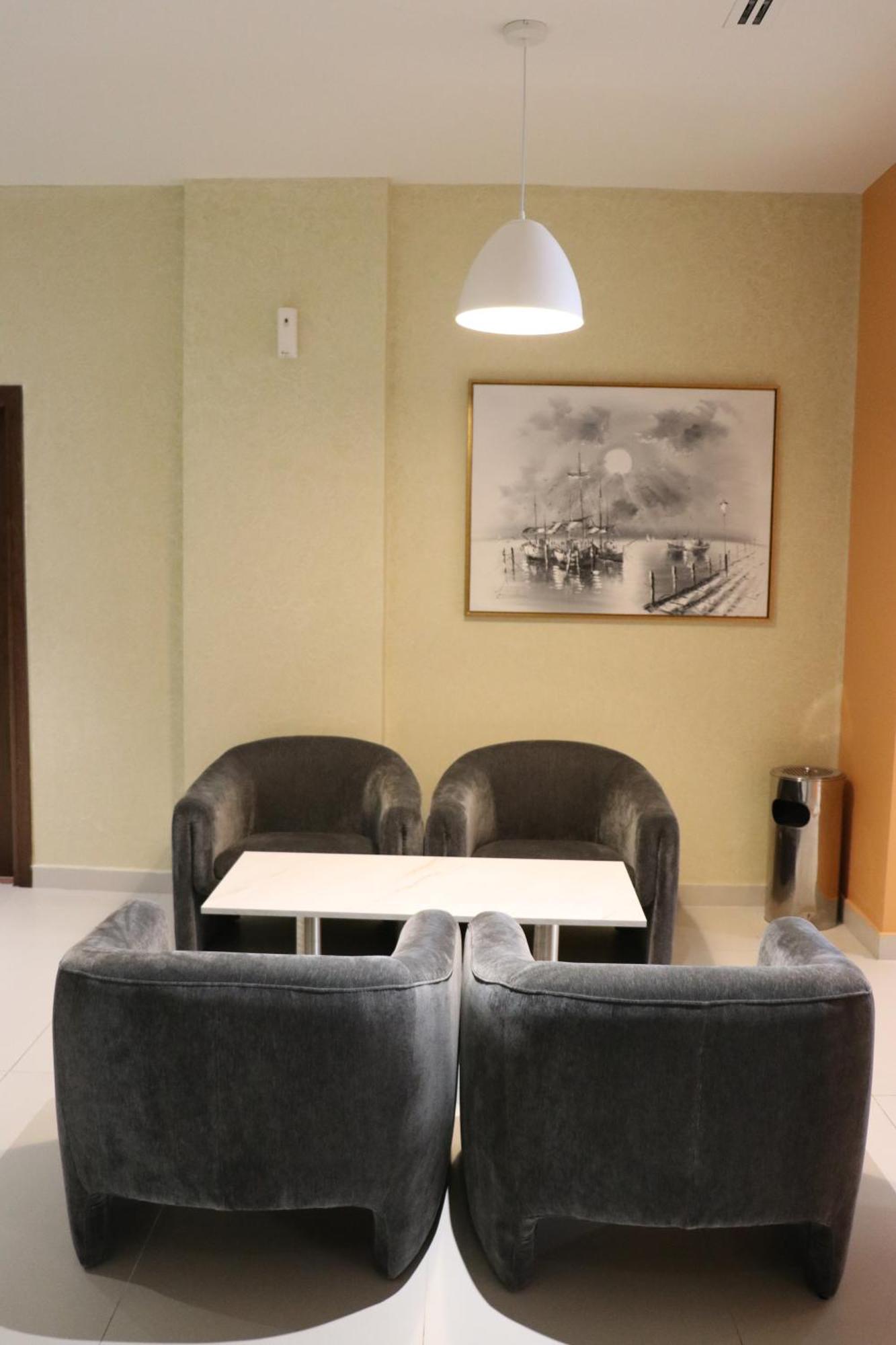 Jarzez Hotel Apartments Al Hail Seeb Extérieur photo