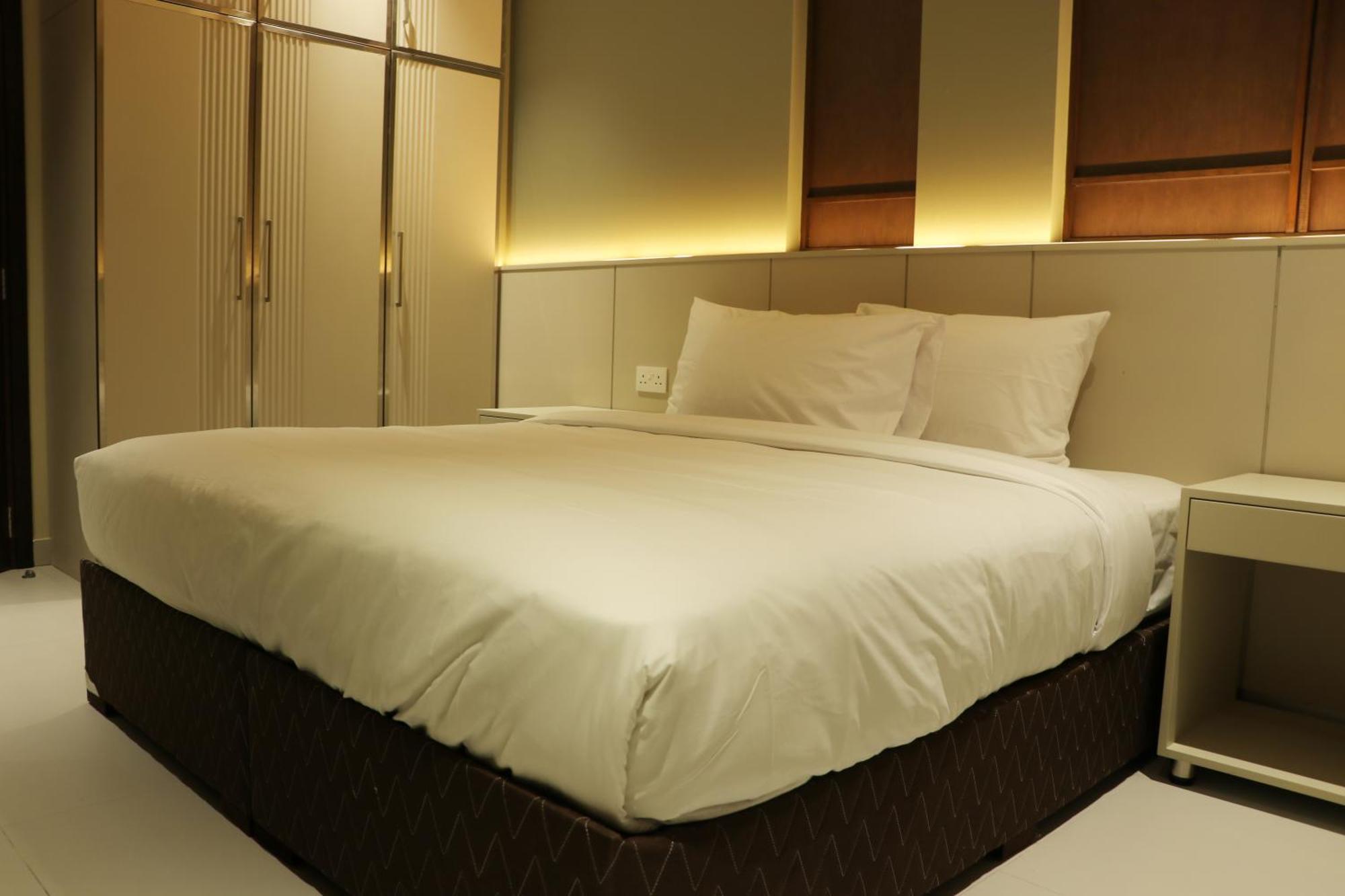 Jarzez Hotel Apartments Al Hail Seeb Extérieur photo