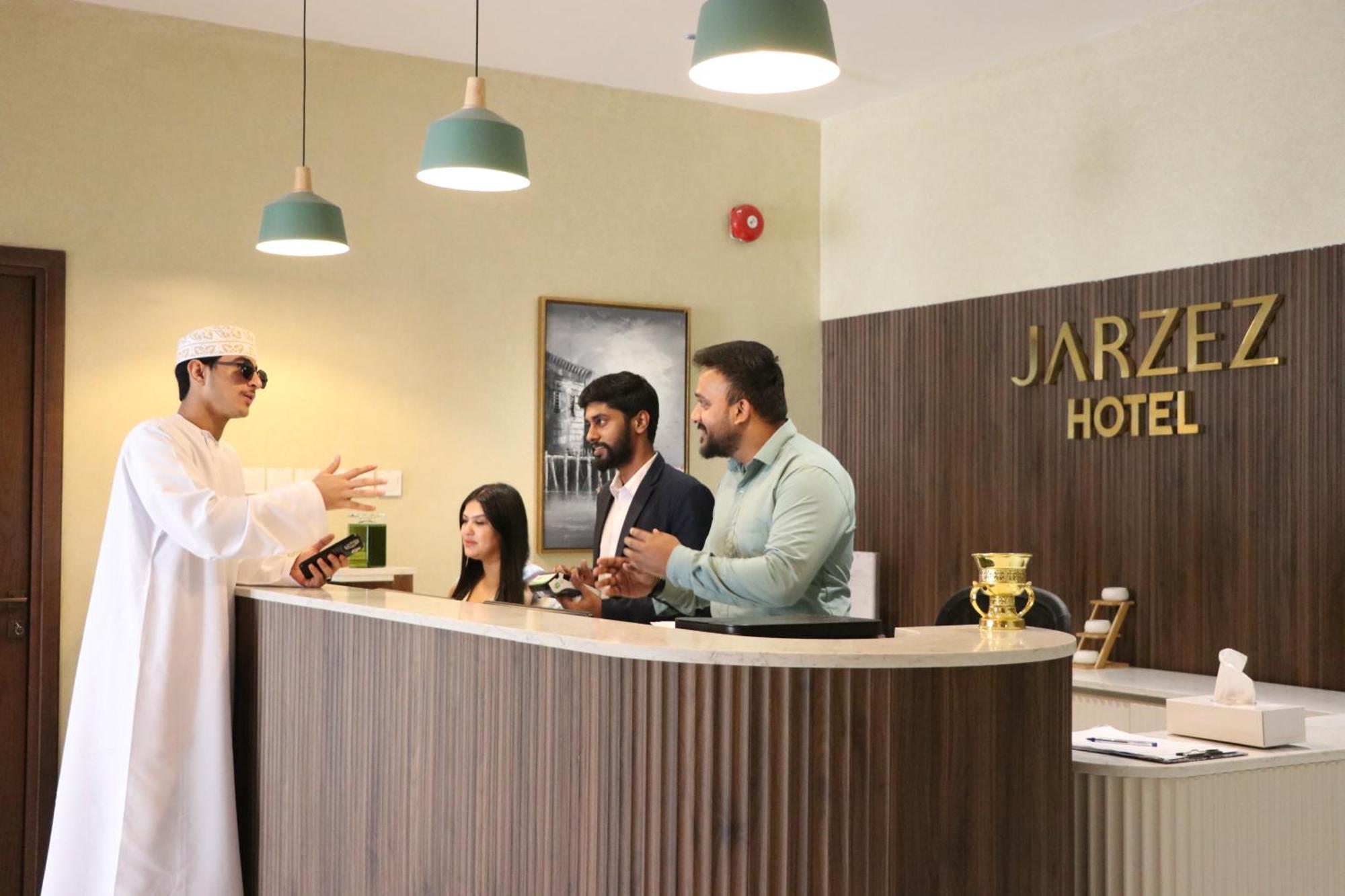 Jarzez Hotel Apartments Al Hail Seeb Extérieur photo